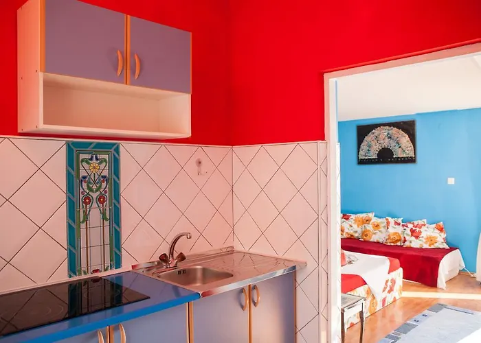 Nanut Σίμπενικ