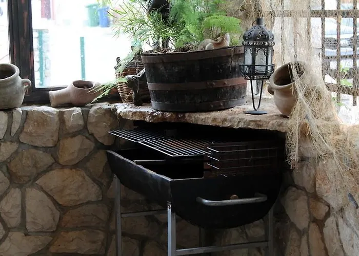 Nanut Σίμπενικ